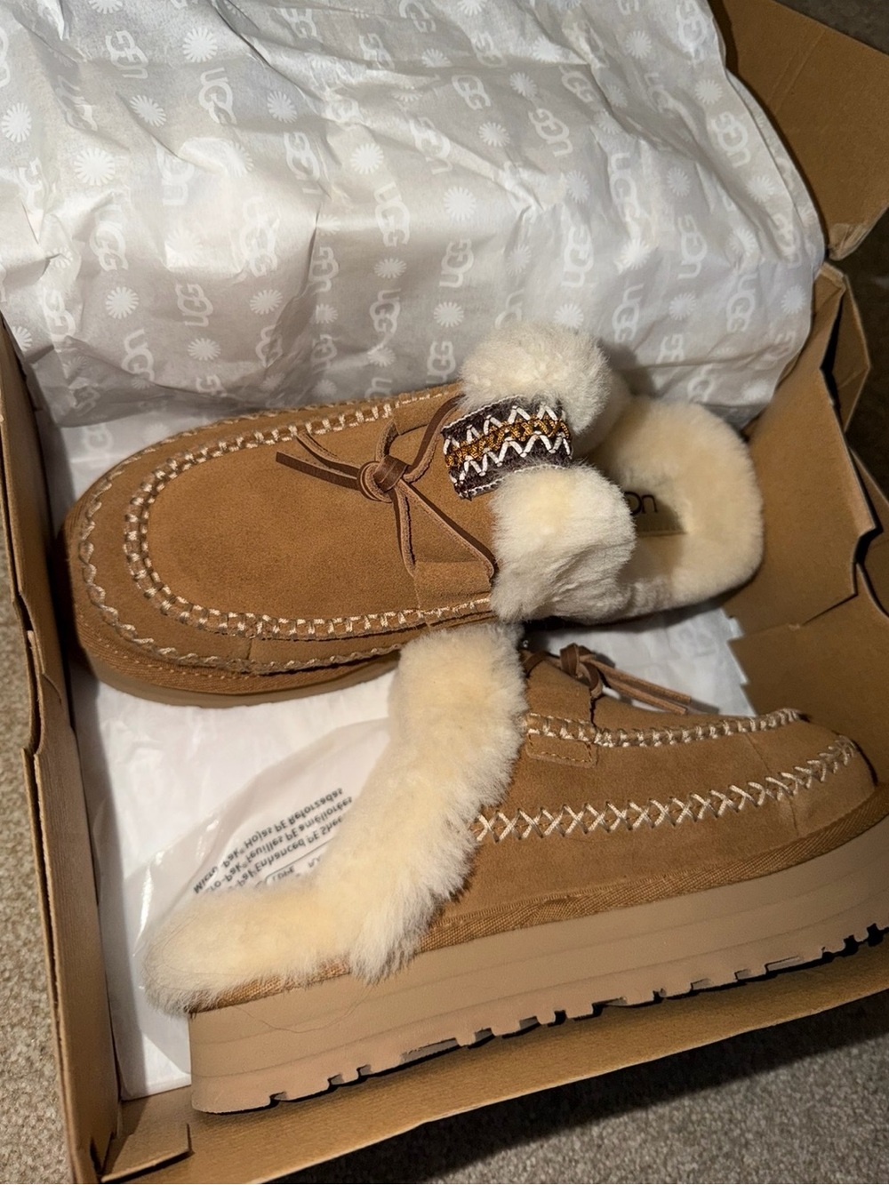 UGG women Chestnut Suede Shearling Moccasin Slippers with Cream Fur Trim